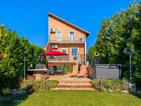 Eladó családi ház, Pécel 4 szoba 171 m² 139 M Ft