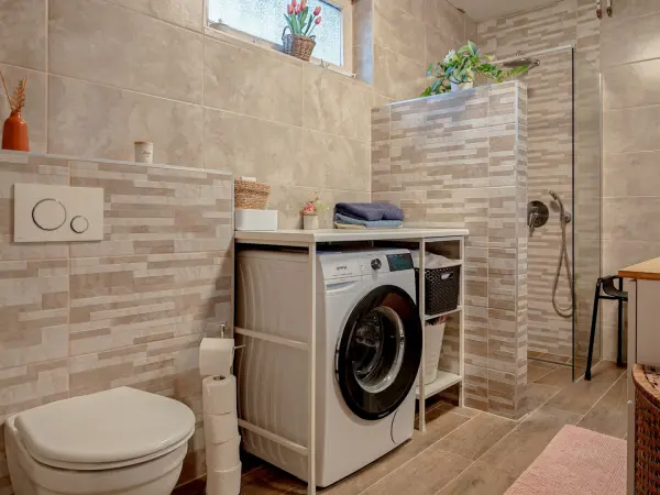 Eladó családi ház, Pomáz 5 szoba 212 m² 149.99 M Ft
