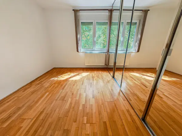 Eladó panellakás, Budapest, XVII. kerület 3 szoba 73 m² 77.49 M Ft